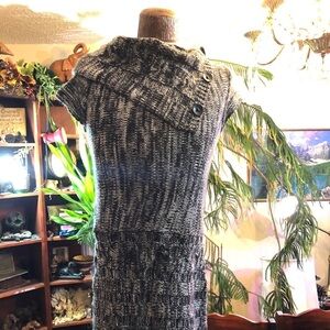 - Womens black and white knit sweater dress. Small